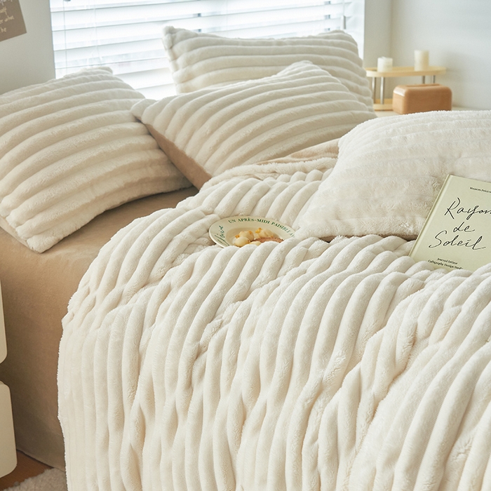 91家纺网 家纺一手货源 找家纺 （总）耐思家纺 2023新款A类母婴级兔毛绒四件套