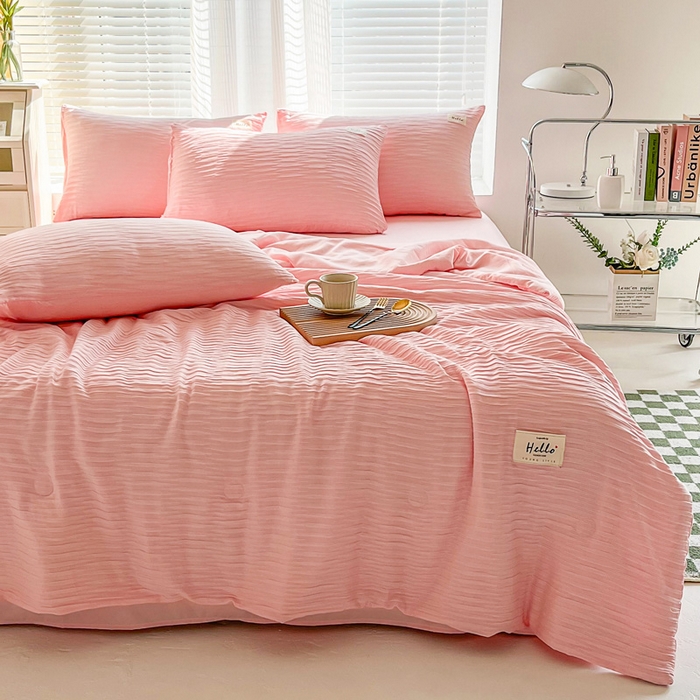 91家纺网 家纺一手货源 找家纺 斯卡诺家纺 2025新款直播爆款提花针织泡泡纱夏被四件套夏凉被空调被四件套 粉色