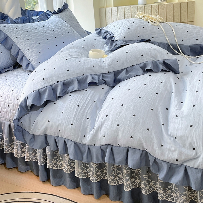 91家纺网 家纺一手货源 找家纺 雨彤家纺 2025年新款赫本风云朵水洗棉夹棉双层花边床盖四件套 芋艿波波-兰-赫本风