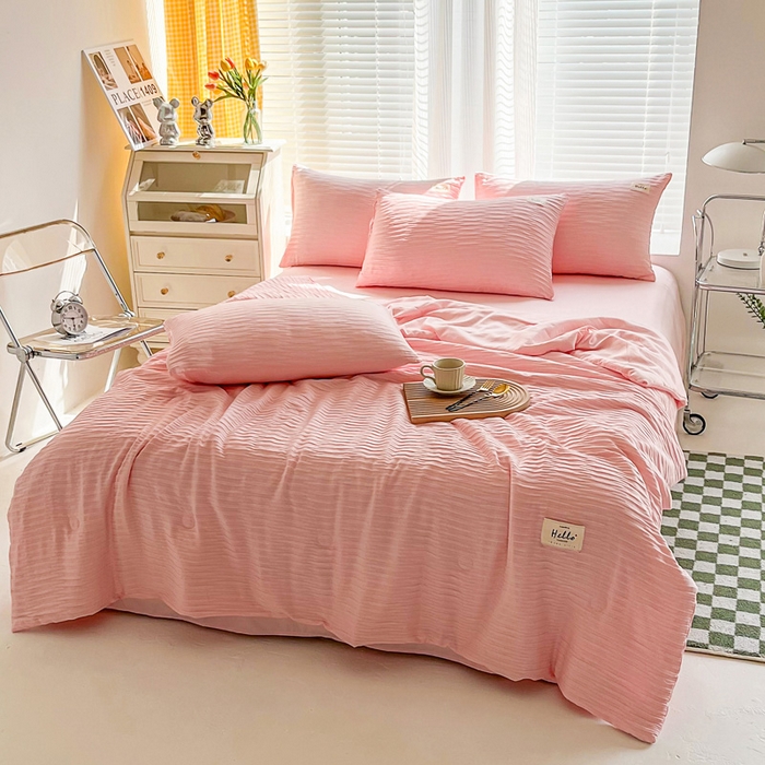 91家纺网 家纺一手货源 找家纺 斯卡诺家纺 2025新款直播爆款提花针织泡泡纱夏被四件套夏凉被空调被四件套 粉色