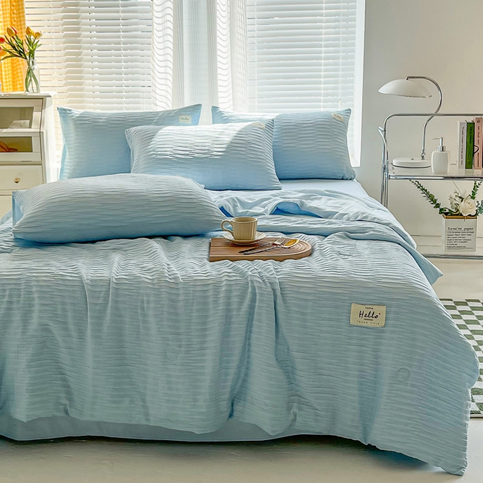 91家纺网 家纺一手货源 找家纺 斯卡诺家纺 2025新款直播爆款提花针织泡泡纱夏被四件套夏凉被空调被四件套 蓝色