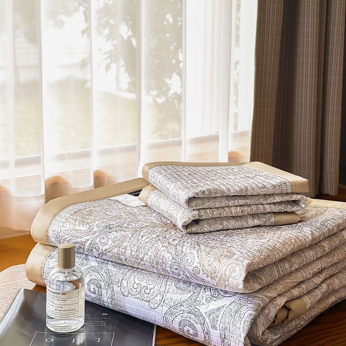 91家纺网 家纺一手货源 找家纺 南通朵美纺织品有限公司 2025【DM】50天丝软席席子三件套 简爱 灰