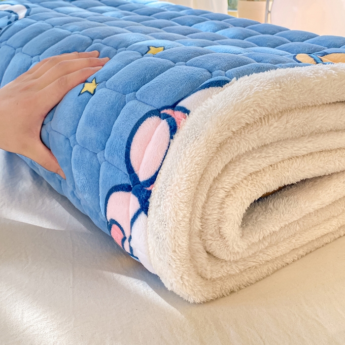 91家纺网 家纺一手货源 找家纺 （总）耐思家纺 2024新款柔软A类加厚保暖牛奶绒床褥