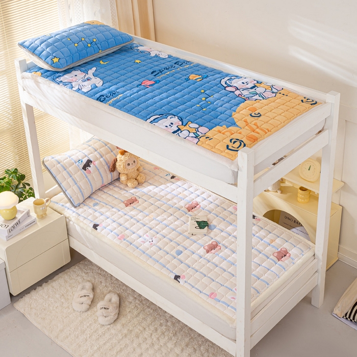 91家纺网 家纺一手货源 找家纺 （总）耐思家纺 2024新款学生上下铺床褥系列-牛奶绒床褥