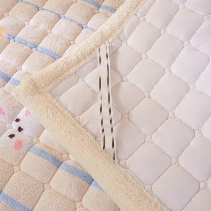 91家纺网 家纺一手货源 找家纺 （总）耐思家纺 2024新款学生上下铺床褥系列-牛奶绒床褥