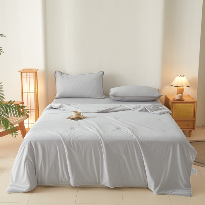 91家纺网 家纺一手货源 找家纺 欧邦 2025春夏新款PE凉感冰豆豆床笠款夏被夏凉被空调被四件套 桃心-灰