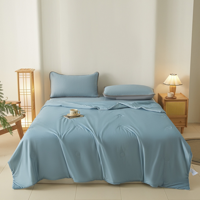 91家纺网 家纺一手货源 找家纺 欧邦 2025春夏新款PE凉感冰豆豆床笠款夏被夏凉被空调被四件套 桃心-蓝