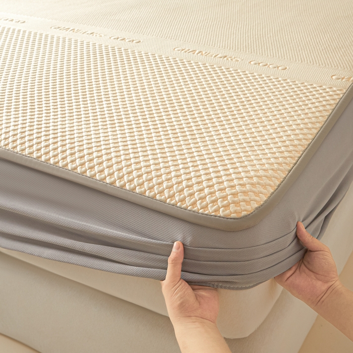 91家纺网 家纺一手货源 找家纺 欧邦 2025春夏新款PE凉感冰豆豆床笠款夏被夏凉被空调被四件套 桃心-米