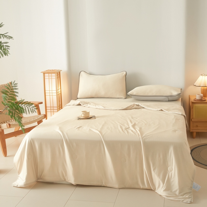 91家纺网 家纺一手货源 找家纺 欧邦 2025春夏新款PE凉感冰豆豆床笠款夏被夏凉被空调被四件套 桃心-米