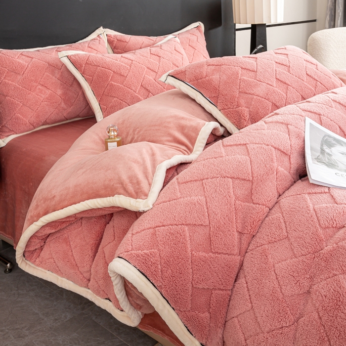 91家纺网 家纺一手货源 找家纺 （总）耐思家纺 2024新款加厚提花兔绒四件套