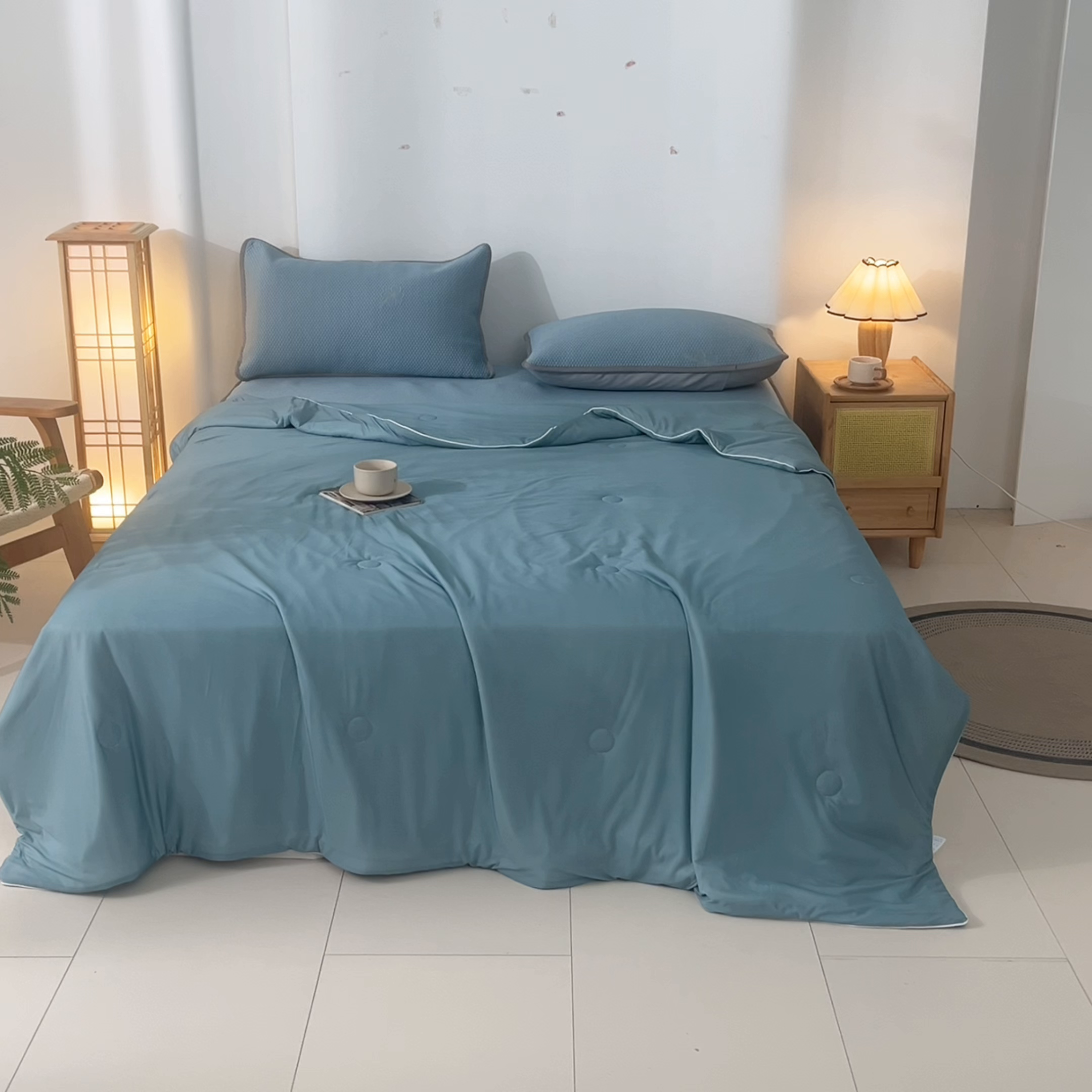 91家纺网 家纺一手货源 找家纺 欧邦 2025春夏新款PE凉感冰豆豆床笠款夏被夏凉被空调被四件套 四叶草-蓝