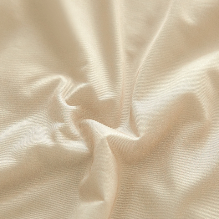 91家纺网 家纺一手货源 找家纺 欧邦 2025春夏新款PE凉感冰豆豆床笠款夏被夏凉被空调被四件套 四叶草-米