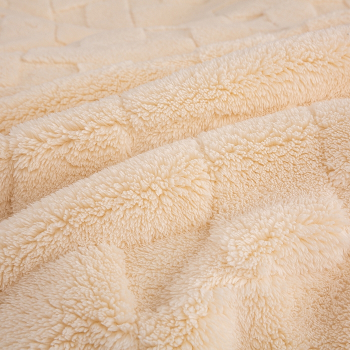 91家纺网 家纺一手货源 找家纺 （总）耐思家纺 2024新款加厚提花兔绒套件单品-单被套