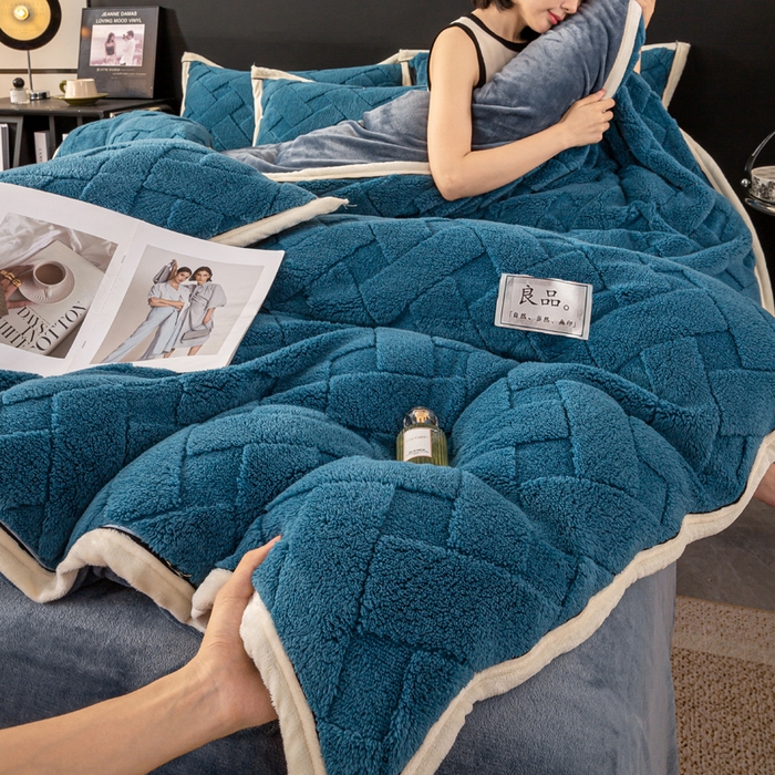 91家纺网 家纺一手货源 找家纺 （总）耐思家纺 2024新款加厚提花兔绒套件单品-单被套