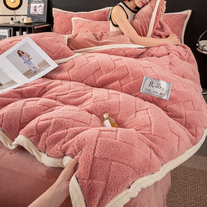 91家纺网 家纺一手货源 找家纺 （总）耐思家纺 2024新款加厚提花兔绒套件单品-单被套