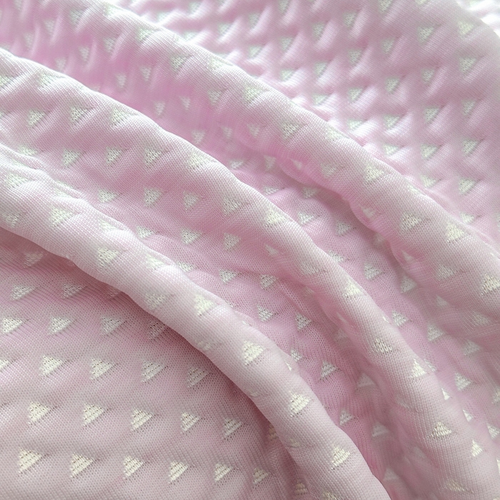 91家纺网 家纺一手货源 找家纺 蓝邻家纺 2025春夏新款PE提花雪纺+绣花花边凉席席子-场景二 夏花-紫