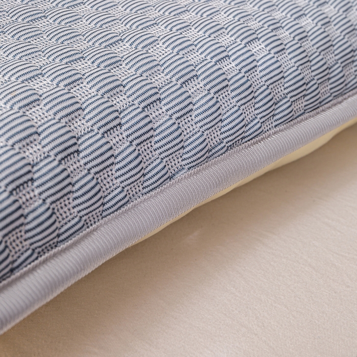 91家纺网 家纺一手货源 找家纺 博雅 2025春夏新款儿童凉感豆豆枕套 枕套单件 凉豆豆灰