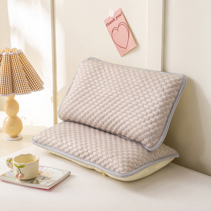 91家纺网 家纺一手货源 找家纺 博雅 2025春夏新款儿童凉感豆豆枕套 枕套单件 凉豆豆咖