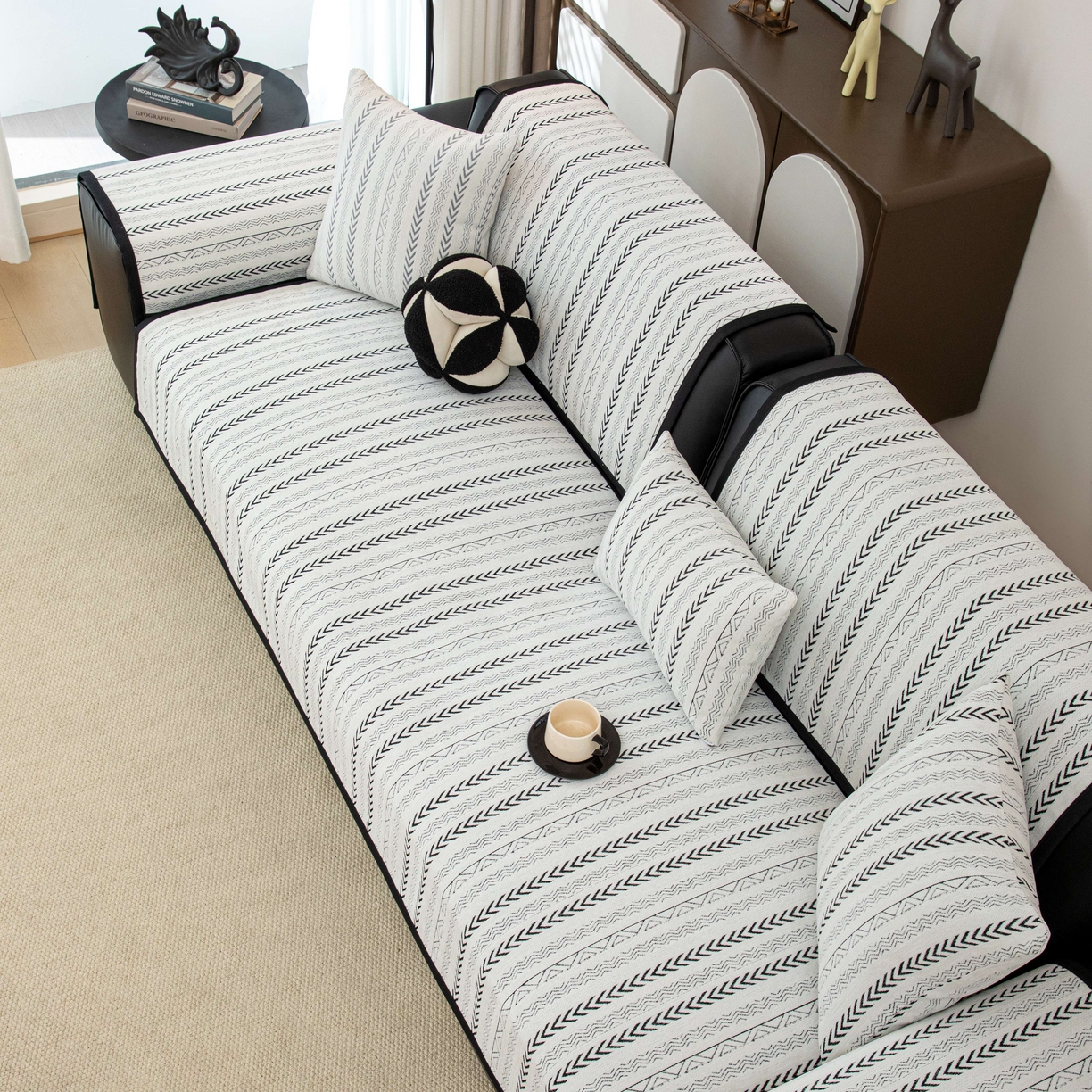 91家纺网 家纺一手货源 找家纺 沐沐家纺 2026新款符文沙发垫 黑色