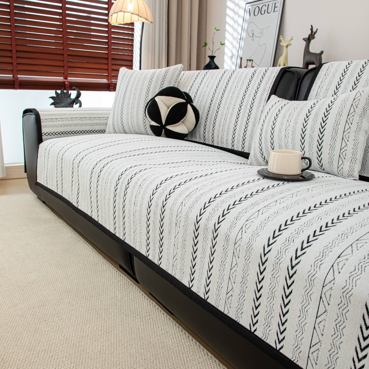 91家纺网 家纺一手货源 找家纺 沐沐家纺 2026新款符文沙发垫 黑色