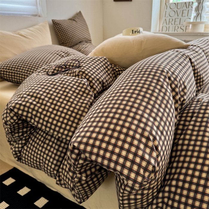 91家纺网 家纺一手货源 找家纺 （总）多品家纺 2025新款简约复古风水洗棉格子四件套