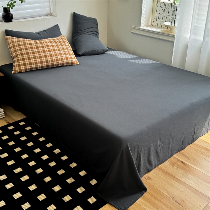 91家纺网 家纺一手货源 找家纺 多品家纺 2025新款简约复古风水洗棉格子四件套 时光+黑