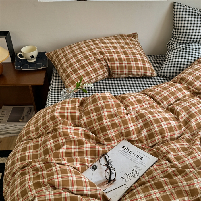 91家纺网 家纺一手货源 找家纺 多品家纺 2025新款简约复古风水洗棉格子四件套 时光+黑白格