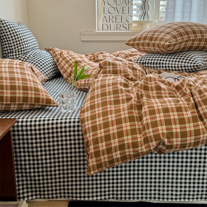 91家纺网 家纺一手货源 找家纺 多品家纺 2025新款简约复古风水洗棉格子四件套 时光+黑白格