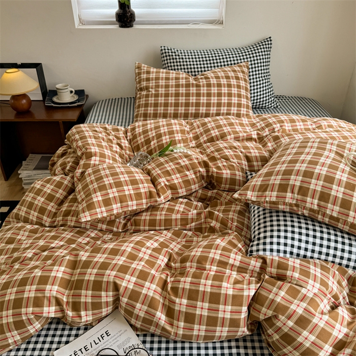 91家纺网 家纺一手货源 找家纺 多品家纺 2025新款简约复古风水洗棉格子四件套 时光+黑白格