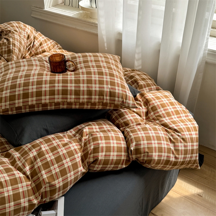 91家纺网 家纺一手货源 找家纺 多品家纺 2025新款简约复古风水洗棉格子单被套被套单件 时光