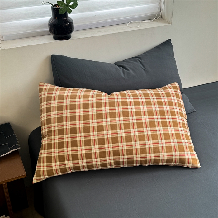 91家纺网 家纺一手货源 找家纺 多品家纺 2025新款简约复古风水洗棉格子单被套被套单件 时光