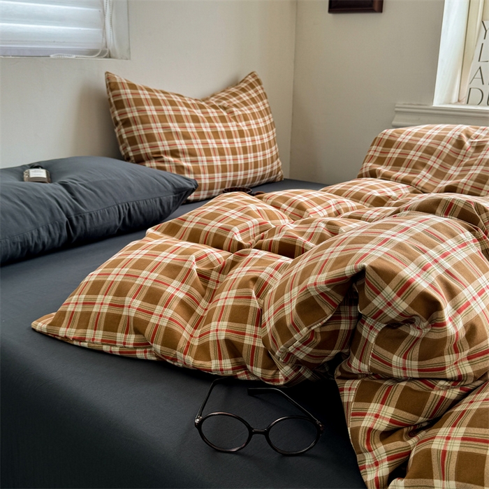 91家纺网 家纺一手货源 找家纺 多品家纺 2025新款简约复古风水洗棉格子单被套被套单件 时光