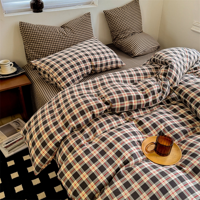 91家纺网 家纺一手货源 找家纺 多品家纺 2025新款简约复古风水洗棉格子单被套被套单件 柏林