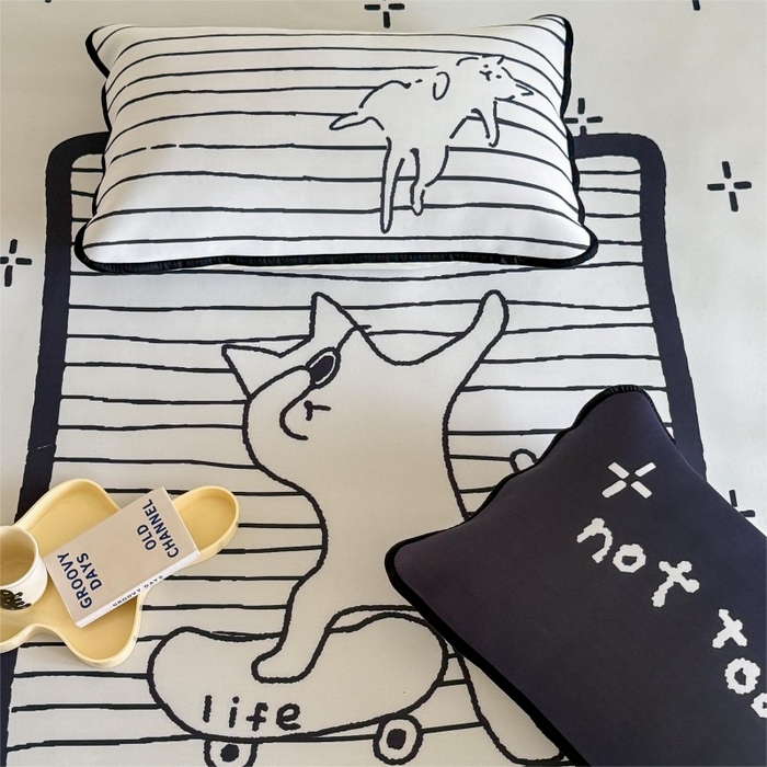 91家纺网 家纺一手货源 找家纺 顾里家纺 2025春夏新款Chic风冰感纤维软席凉席席子 滑板猫