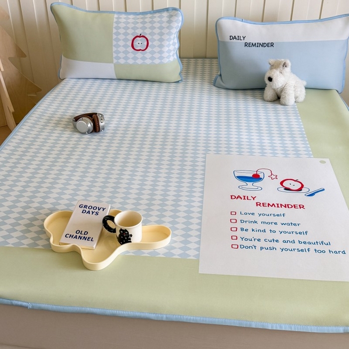 91家纺网 家纺一手货源 找家纺 顾里家纺 2025春夏新款Chic风冰感纤维软席凉席席子 假期日记