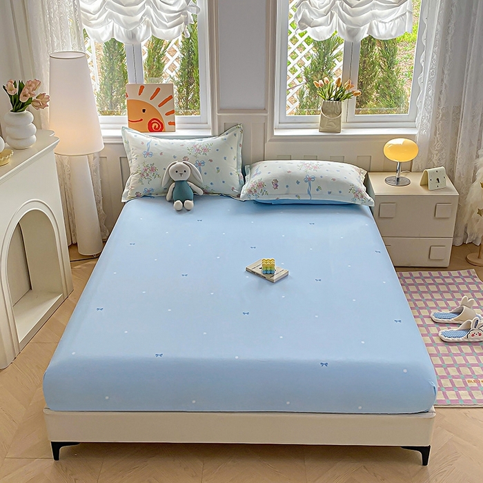 91家纺网 家纺一手货源 找家纺 天之爱 2025新款全棉印花单床笠 幽幽花间兔