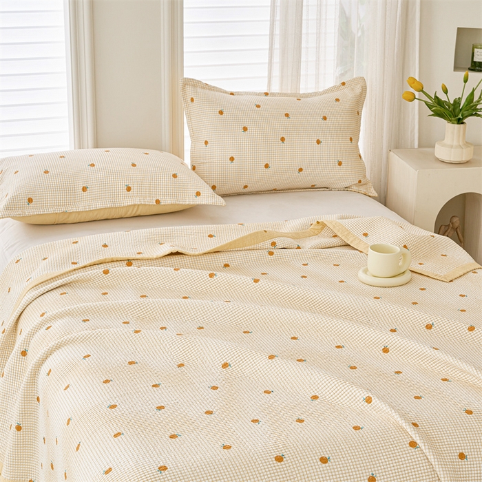 91家纺网 家纺一手货源 找家纺 洽想家 2025新款里外夹棉新疆棉花水洗床盖A1系列 新乐橙 床盖