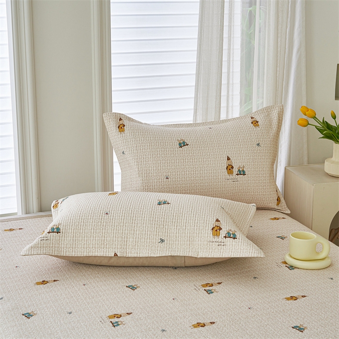 91家纺网 家纺一手货源 找家纺 洽想家 2025新款里外夹棉新疆棉花水洗床盖A1系列 兔梦园