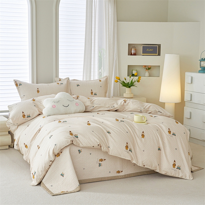 91家纺网 家纺一手货源 找家纺 洽想家 2025新款里外夹棉新疆棉花水洗床盖A1系列 兔梦园