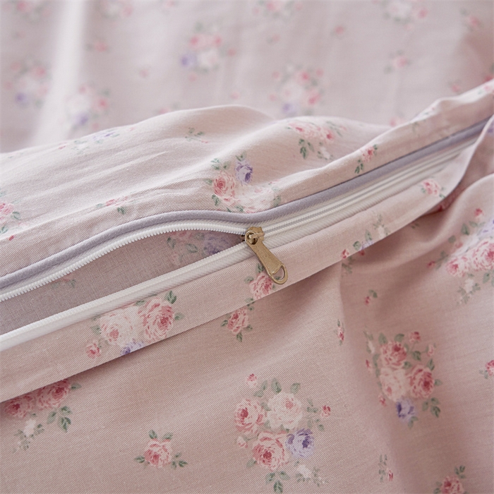 91家纺网 家纺一手货源 找家纺 洽想家 2025新款里外夹棉新疆棉花水洗床盖A1系列 粉黛