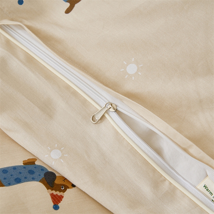 91家纺网 家纺一手货源 找家纺 洽想家 2025新款里外夹棉新疆棉花水洗床盖A1系列 班长狗