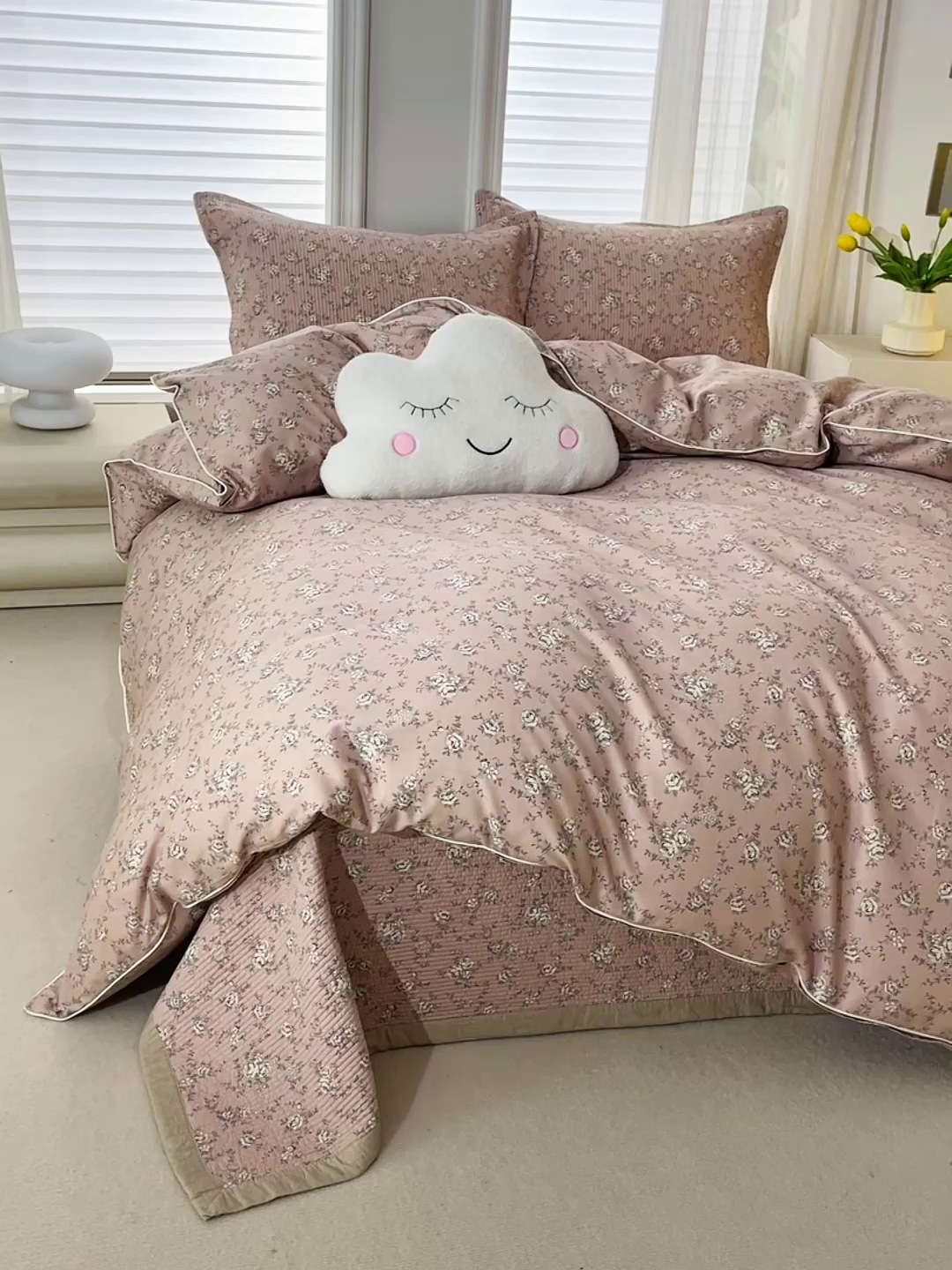 91家纺网 家纺一手货源 找家纺 洽想家 2025新款里外夹棉新疆棉花水洗床盖A1系列 绮梦