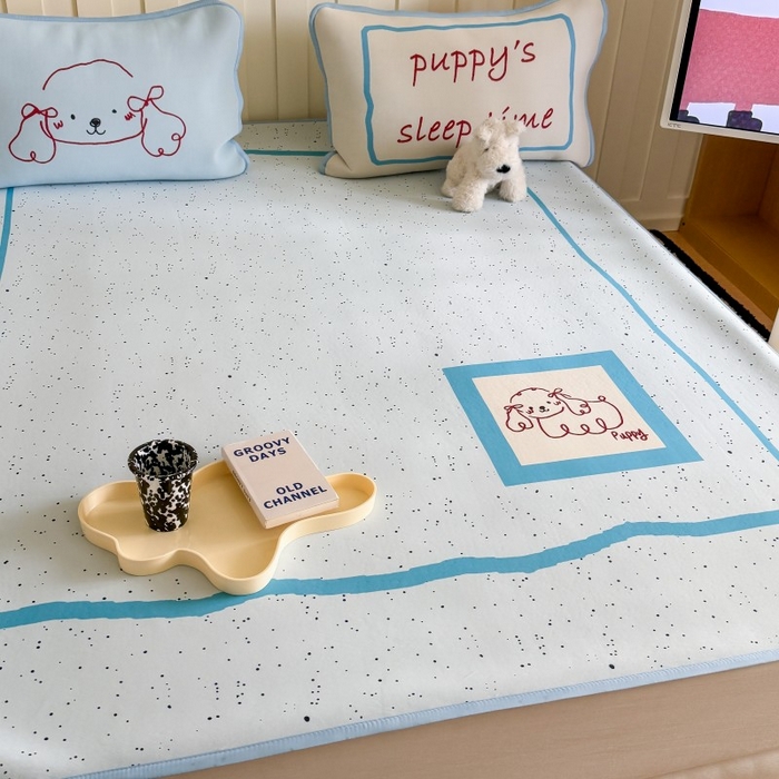 91家纺网 家纺一手货源 找家纺 顾里家纺 2025春夏新款Chic风冰感纤维软席凉席席子 泼墨线条狗