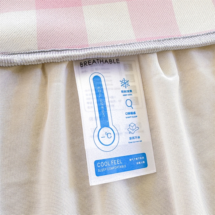 91家纺网 家纺一手货源 找家纺 康纳利 2025新款碳光冰丝席床裙款凉席软凉席 复合冰丝床裙款-心语