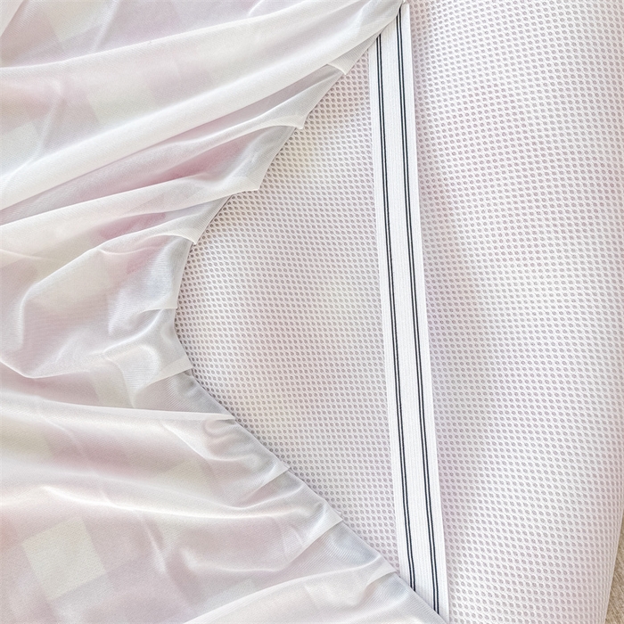 91家纺网 家纺一手货源 找家纺 康纳利 2025新款碳光冰丝席床裙款凉席软凉席 复合冰丝床裙款-心语