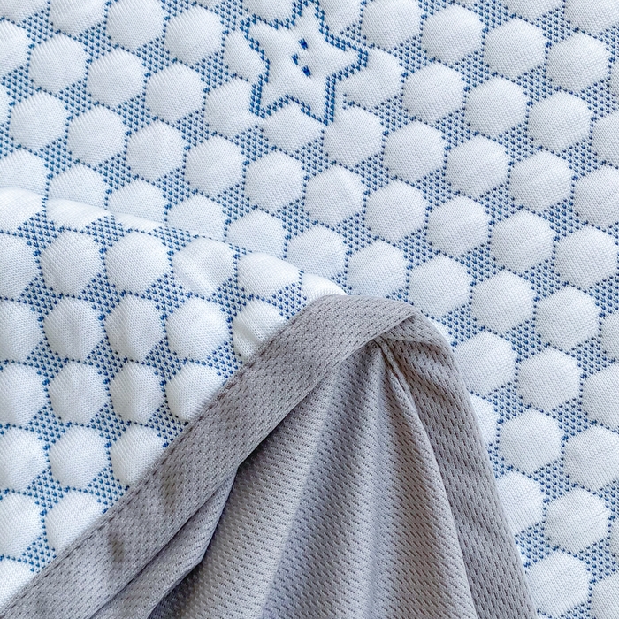 91家纺网 家纺一手货源 找家纺 千朵 2025新款凉感PE冰豆豆提花床笠款凉席 星星兔蓝