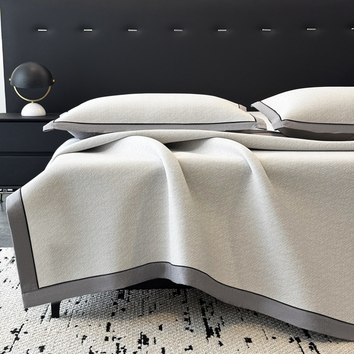 91家纺网 家纺一手货源 找家纺 九花鹿 2025新款凉感肌理纹冰丝席-床席款 肌理纹(米灰）