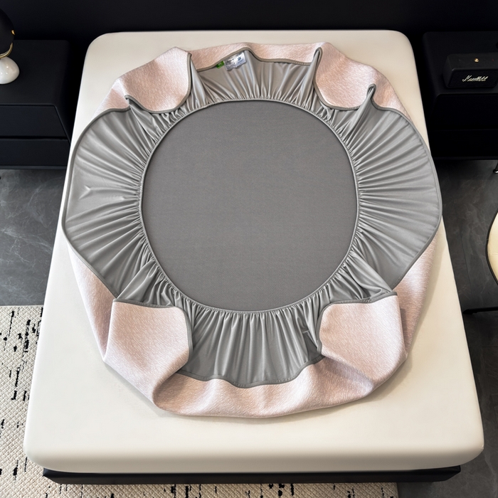 91家纺网 家纺一手货源 找家纺 九花鹿 2025新款凉感肌理纹冰丝席-床笠款 床笠款-肌理纹(豆沙）