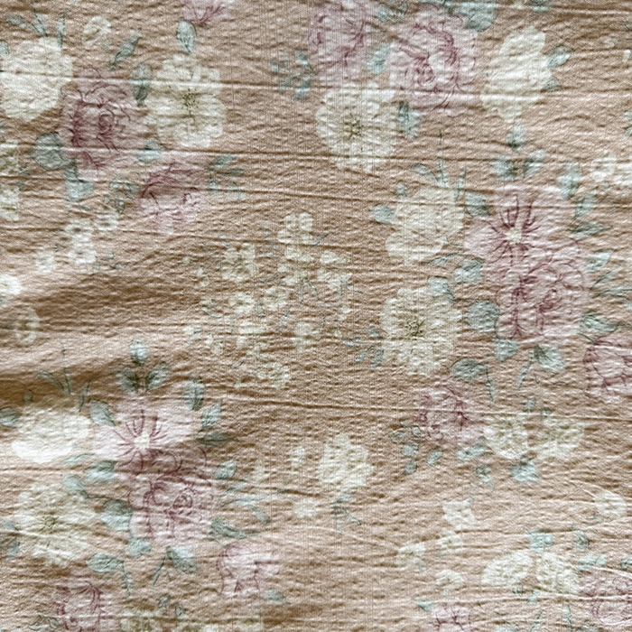 91家纺网 家纺一手货源 找家纺 晚爱家纺（原晚安家居）  2025新款A类母婴级云感双层纱三角针夏被贝壳边夏凉被春夏贝壳绣【可提供买家秀】 爱如星辰