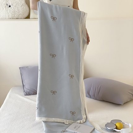 91家纺网 家纺一手货源 找家纺 （总）麻依 2025新款花边天丝棉冷感毯